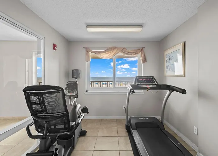Royal Palms 601